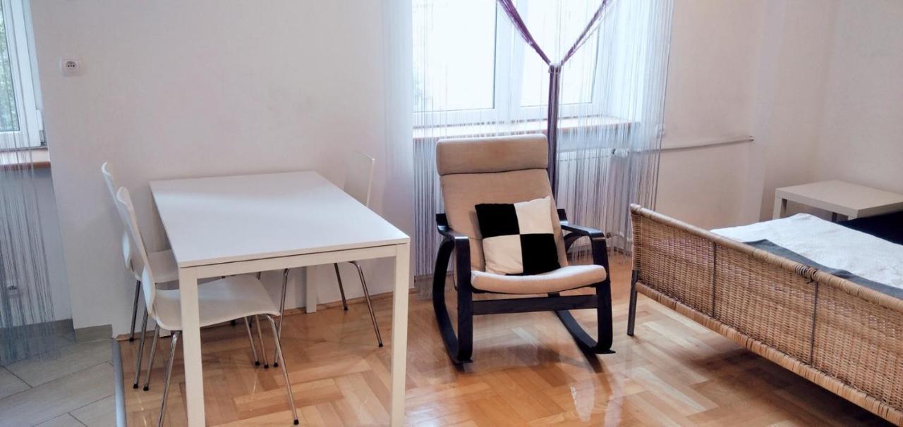 Apartament Hallera Square Warsaw 27M2 Exterior foto